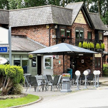Fairways Lodge & Leisure Club Prestwich Dış mekan fotoğraf
