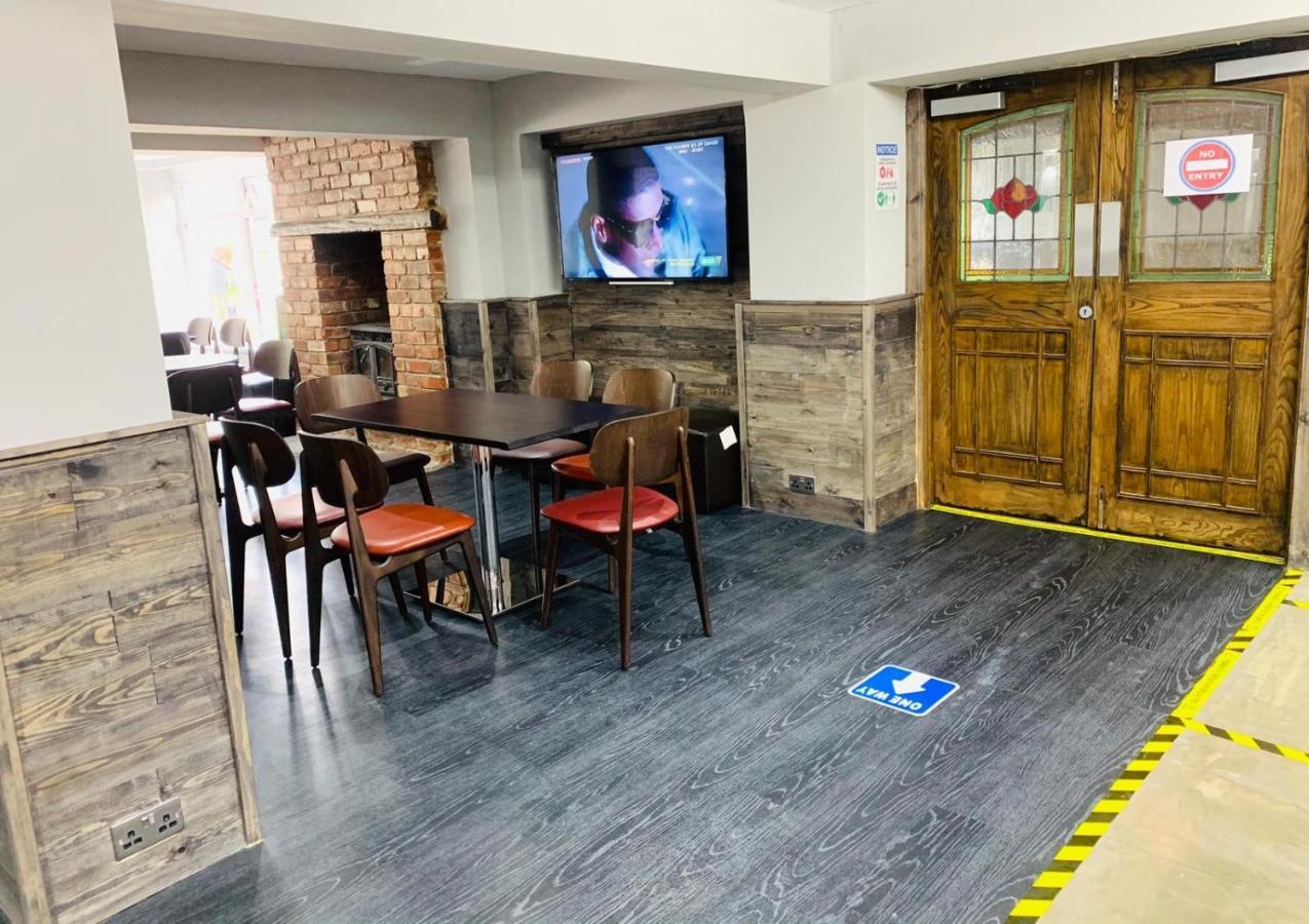 Fairways Lodge & Leisure Club Prestwich Dış mekan fotoğraf
