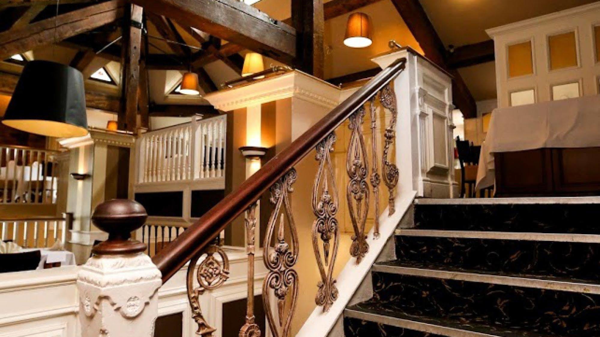 Fairways Lodge & Leisure Club Prestwich Dış mekan fotoğraf